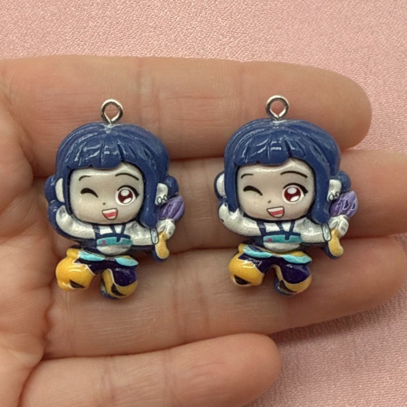 10pcs resin cartoon pendant, D - Party Games Birthday 评论和价格