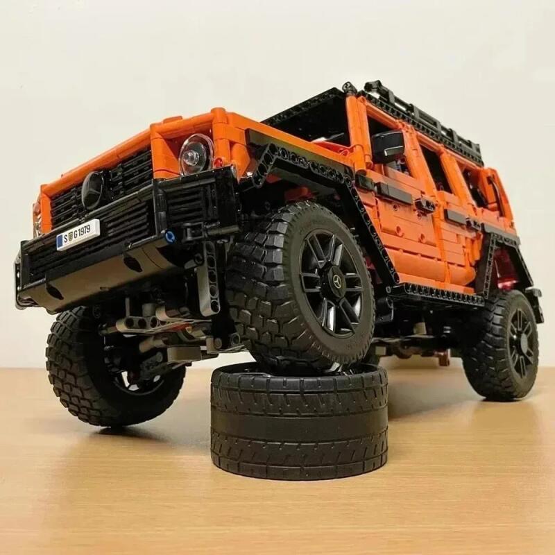 Orange off-road vehicle G500 i - Party Games Birthday 评论和价格